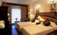 /album/fotos-del-hotel-y-los-lagos/habitacion-doble-jpg/